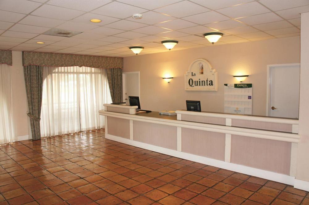 Days Inn By Wyndham Del Río Exterior foto